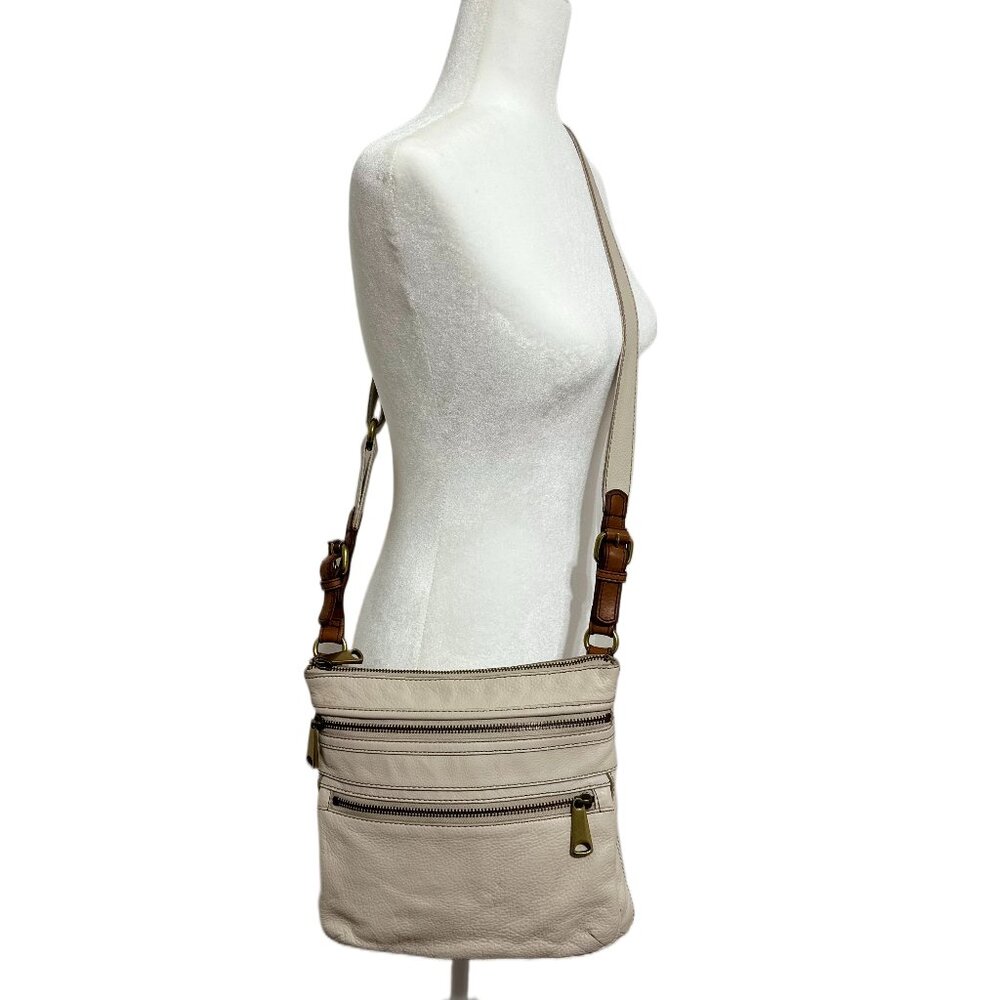 Fossil White/Bone Leather Crossbody Bag w/ Front Zips Pre Owned